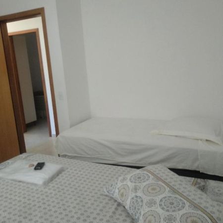 Cs6 Casa De 3 Quartos A 15Min De Curitiba Campina Grande do Sul Eksteriør billede